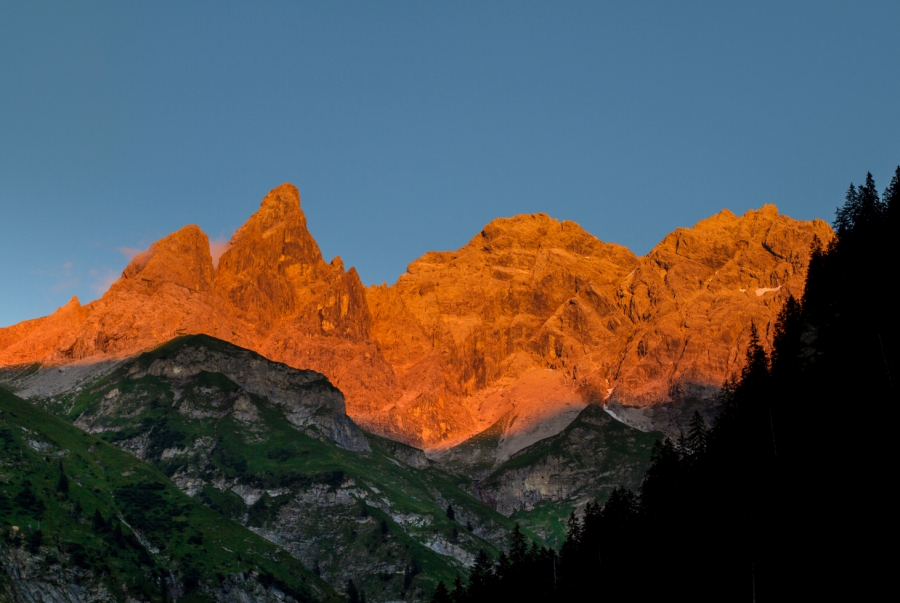 Allgäuer Hauptkamm im Abendlicht